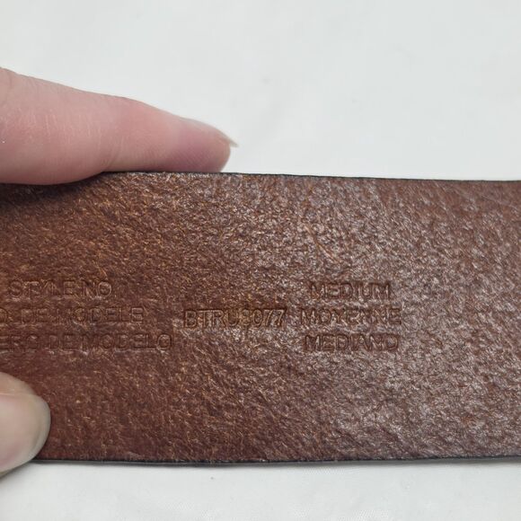 Liz Claiborne Brown Leather Butterflies Floral Embossed Belt M Boho Cowgirl main image 2